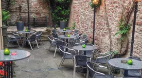 The Dubliner Hotel & Irish Pub - Image 4