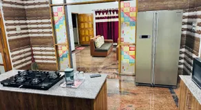 LUXE Penthouse 4BHK with Swimming pool - Image 5