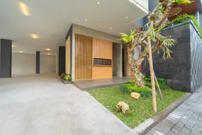 Keenan Living Luxe Seturan - Image 4