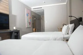 Hanting Hotel Jinan Gangxi Road Free Bonded Area - Image 1