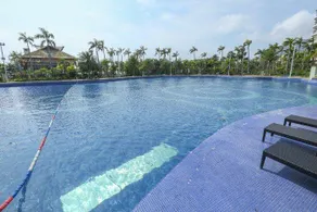 Xunliao Bay · First Line Beach Hotel - Image 4