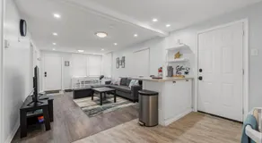 Crystal Tides Retreat - Image 4