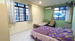 Cosy Homestay Ulu Tiram - Room only - Image 5