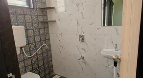 The Royal Ark Hotel - Image 5