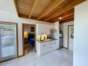Gone With the Wind Cabin - Image 4