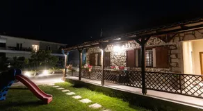 Sun & Stone House - Image 5