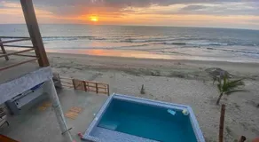 MIAZ Casa de Playa en Canoas de Punta Sal - Image 3