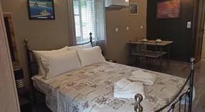 Nikolas House - Image 2