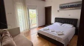 Casa Sinani - Image 2