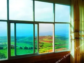 Red Earth Panoramic Building - Image 3
