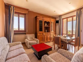 Nice apartment in Tuoro sul Trasimeno with pool - Image 2