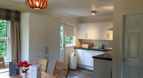 Bruce's Cottage - Image 3