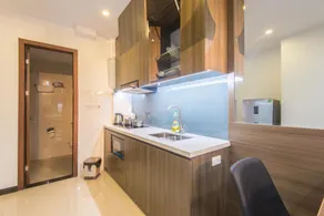 22housing Apartment  1BR 20 Linh Lang - Image 4