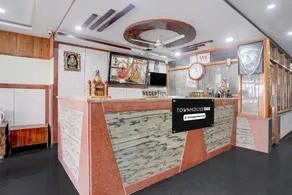 Super Townhouse Oak Dharwad New Bus Terminal Formerly Hotel Aditya Inn - Image 3