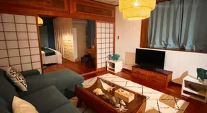 Koki Beach Villa - Image 2