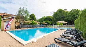 NOSTRA LIBERTAT - Piscine - Terrasse - Image 5