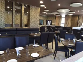 Park Hotel And Resort - Image 2