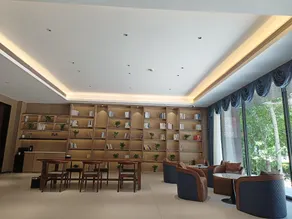 Mufeng Light Travel Hotel - Image 3