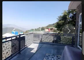 The Mall Street Hotel Murree - Image 2