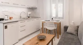 Flonikos Apartmnets - Image 3
