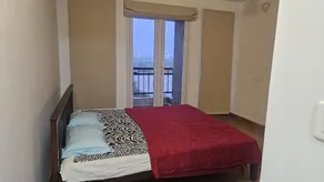 Luxurious Waterfront Apartment Infinity - Image 4