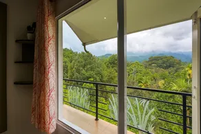 Cozy Queen Room with Balcony &Hill Views -Peace ful Retreat - Image 3