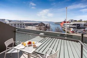Customs House Hotel - Image 2