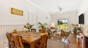 4 Bedroom Farm Cottage on the Bellinger River - Image 3
