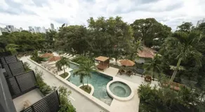 Elegant loft with 1 bedroom near Multiplaza - Image 4