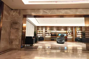 Yitel Shanghai National Convention and Exhibition Center Qingpu Huaxin - Image 4