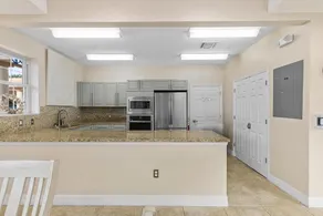 NSB Oceanwalk Bldg 15 Unit 602- Oceanwalk suite - Image 4