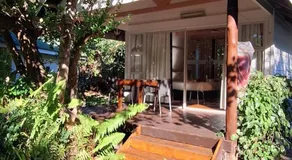 Bird watchers paradise, peaceful chalet in shaded resort - Image 3