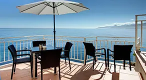 Hotel Lastres Miramar - Image 3
