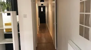 Little apartment 20 min from central London - Image 5