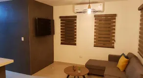 Condominio con alberca en Zona Cerritos - Image 2