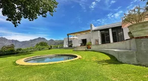 Camberley Wines - Luxury Accommodation - Image 3