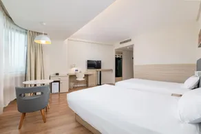 Hanting Hotel Nanjing Huangpu Road - Image 3