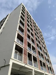Petal Stays - Neon Homeotel 1 Km from Airport - Image 5