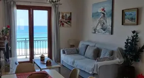 Όμορφο διαμέρισμα με θέα το Αιγαίο - Image 2