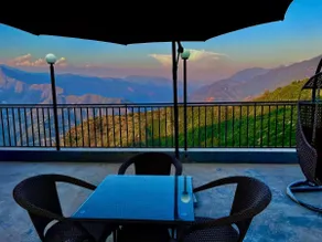 The Pinerock Resort, ! Luxury Rooms ! Mountain View ! Open Terrace ! Cafe - Image 2