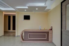 Hotel O Mt Corporate Suites Pari Chowk Near Pvr Ansal Plaza Greater Noida - Image 4