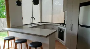 Number 9 Leisure Stay - Image 3