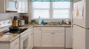 The Rustic Retreat- close to downtown - Image 5