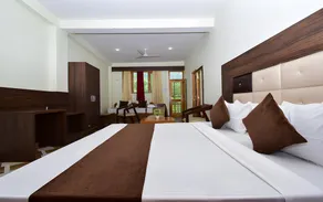 Sra Hi-way Inn - Image 2