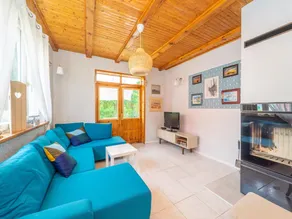 Spacious Holiday Home in Rowy - Image 2