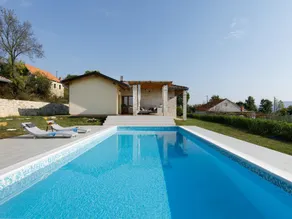 Charming villa with private pool, garden, great roofed terrace, outdoor kitchen - Image 3