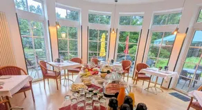 Parkhotel Bad Brambach - Image 3