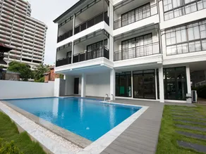 B2 Riverside Premier Hotel - Image 5