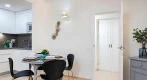 Magno Apartments Santa Justa - Image 5