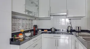 Riazor Ocean View Apartment - Image 4